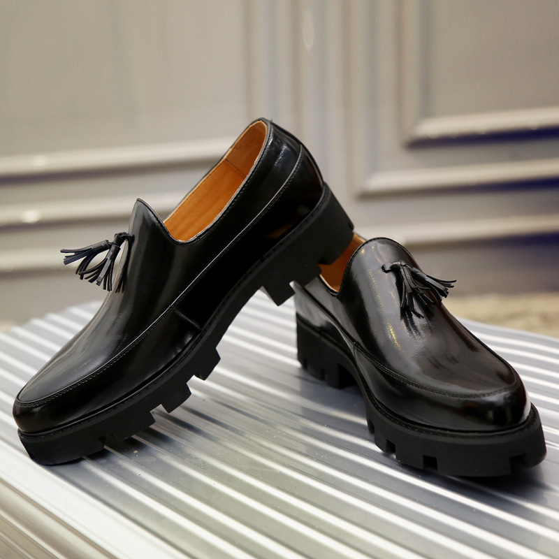 Men Shoes Prada - Chaussures provoqué pointues pour hommes, chaussures