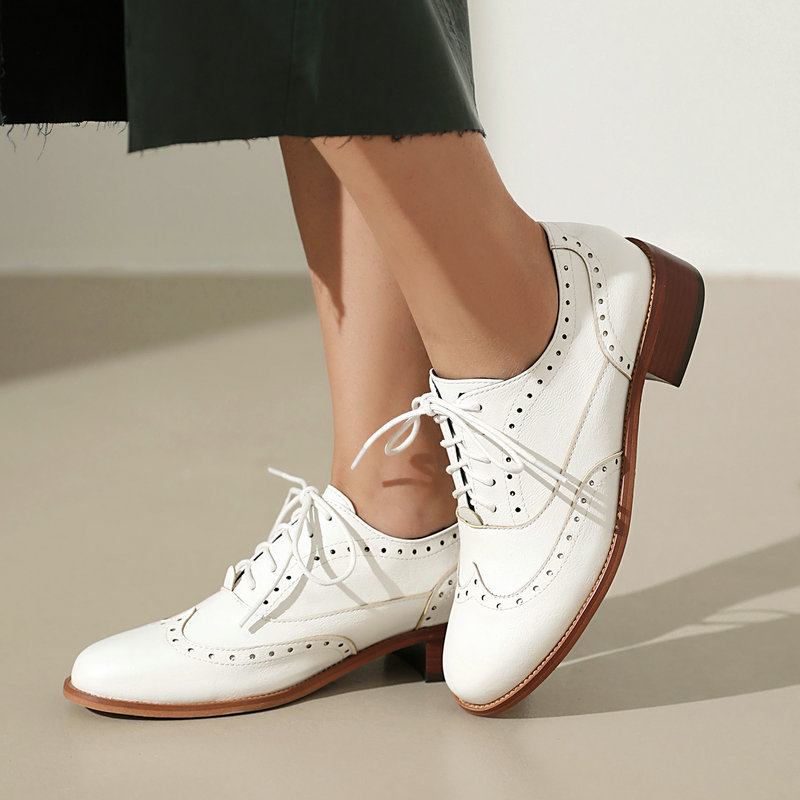 Oxford Brogue Leather - Chaussures Oxford Brogue pour femmes, à
