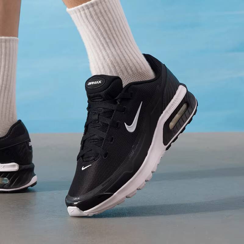 Men Shoes Myntra - Chaussures décontractées Nike Air Max Bia
