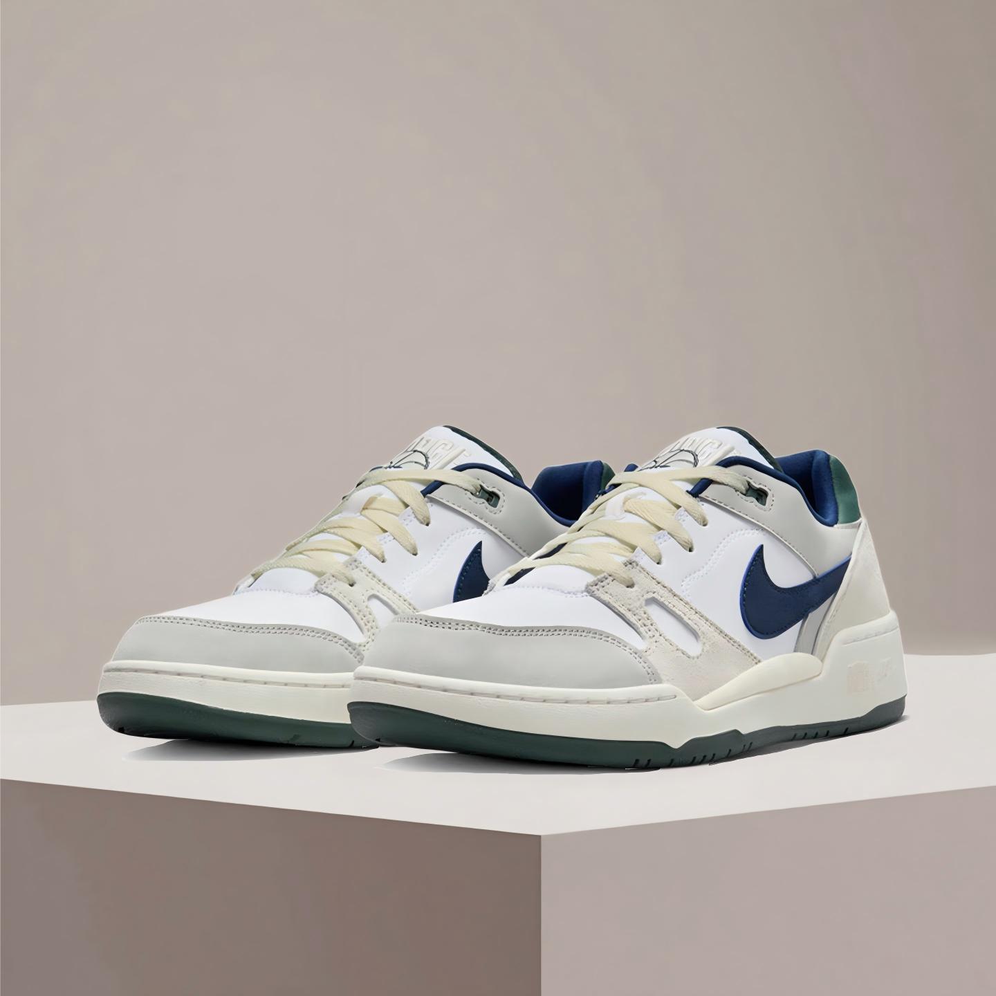 Chaussures de skate basses Nik - Men'S Shoes Nike Black avis et prix