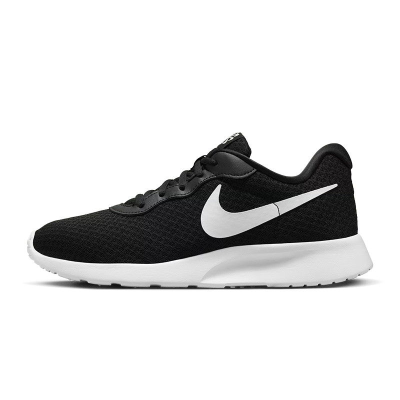 Nike Tanjun Chaussures de cour - Men'S Shoes Nike Black avis et prix