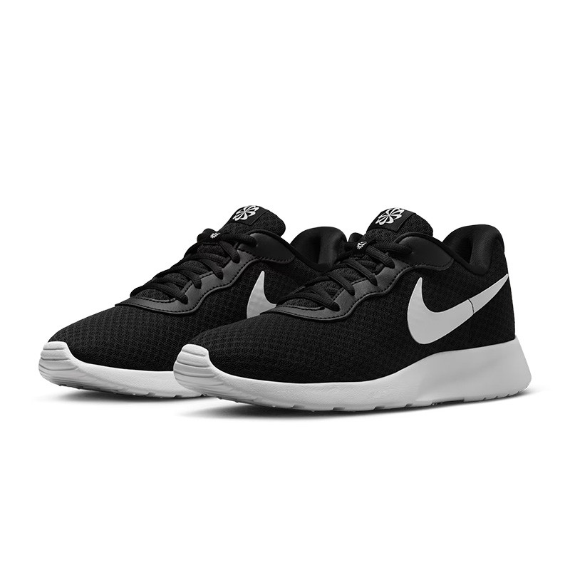 Nike Tanjun Chaussures de cour - Men'S Shoes Nike Black avis et prix