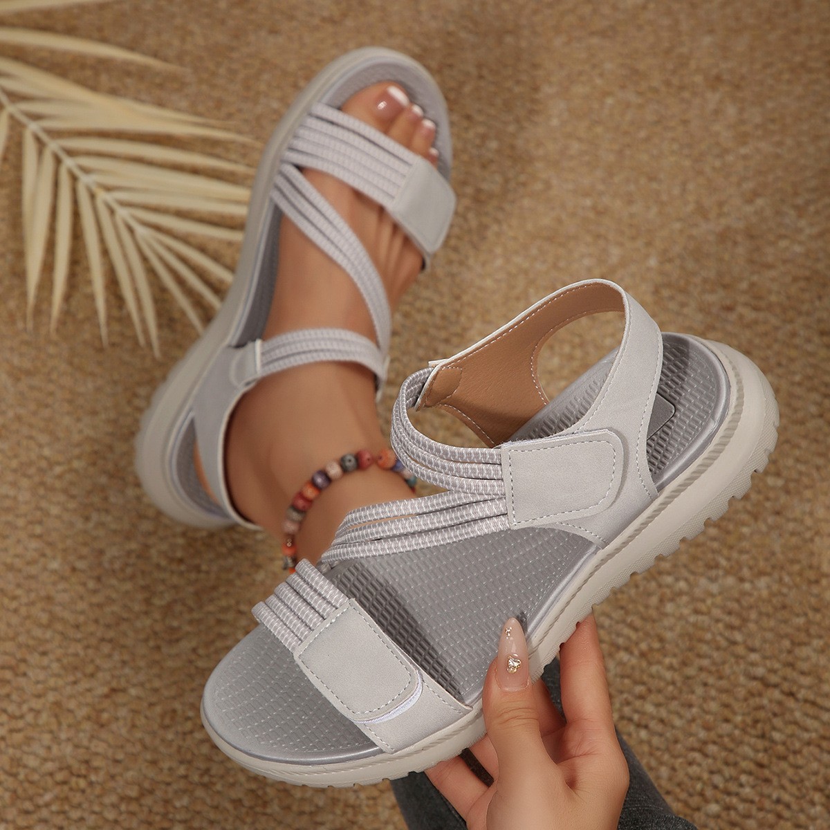 Nouvelles sandales compensées  - Velcro Strap Sandal avis et prix