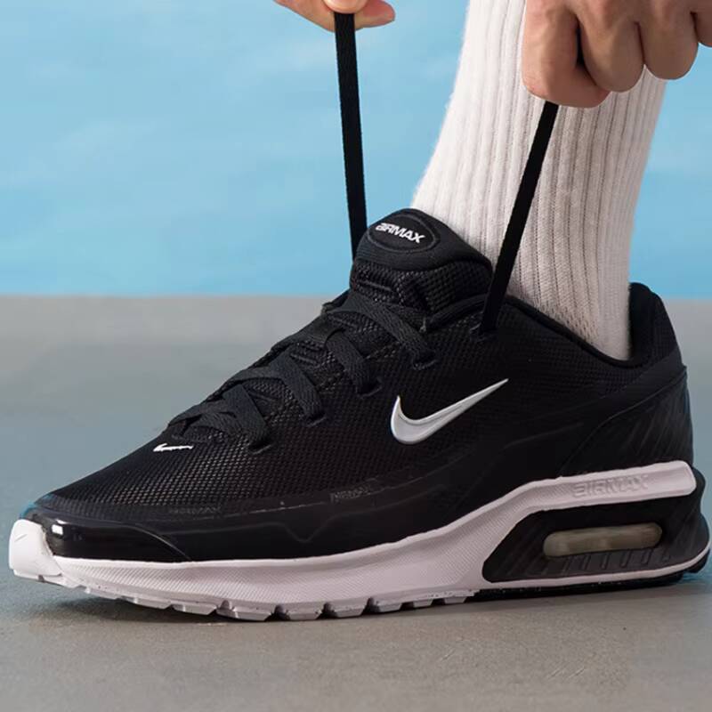 Chaussures décontractées Nike  - Men Shoes Myntra avis et prix
